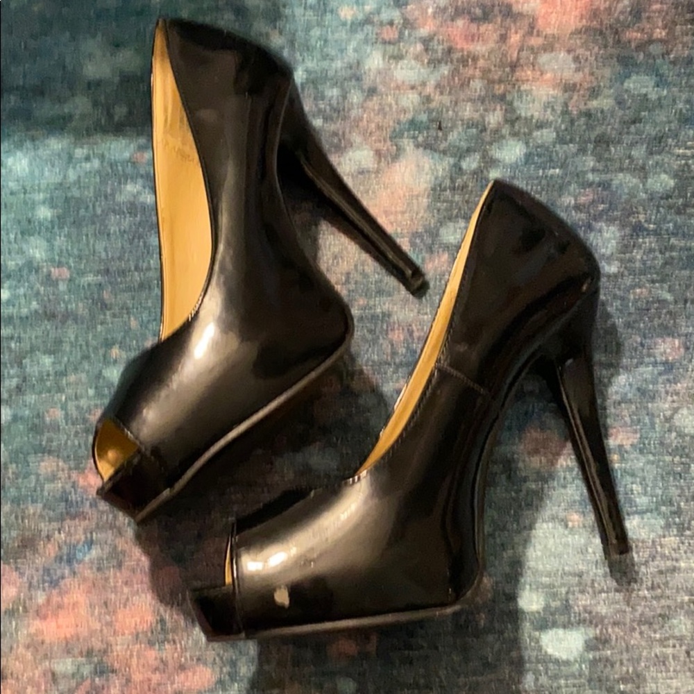 Diva London Pumps